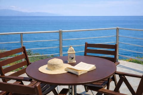 View (from property/room), Balcony/Terrace