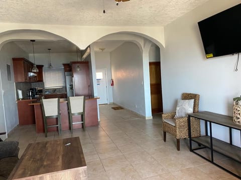 The Pink House, Saint Thomas, Ocean View Apartment in Virgin Islands (U.S.)