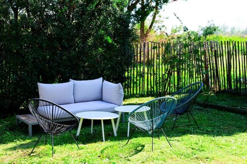 Un Cabanon en Camargue House in Saintes-Maries-de-la-Mer