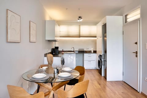 Sea Whisper Beach - Kavouri - Ious 15 by K&M Apartment in Vouliagmeni