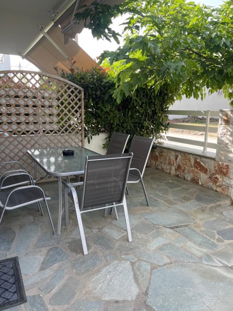 Artemis HOME Apartment in Nikiti