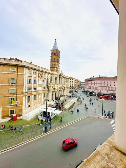 Santa Maria Maggiore Suites Apartments Apartment in Rome