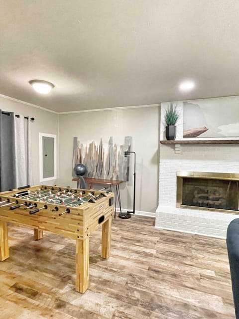 Decatur's Cozy Family Charm with Modern Touches House in Decatur