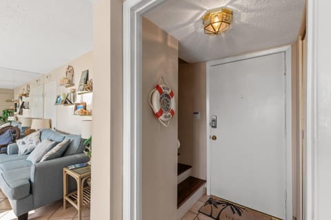 Pinnacle Port A-730 House in Sunnyside