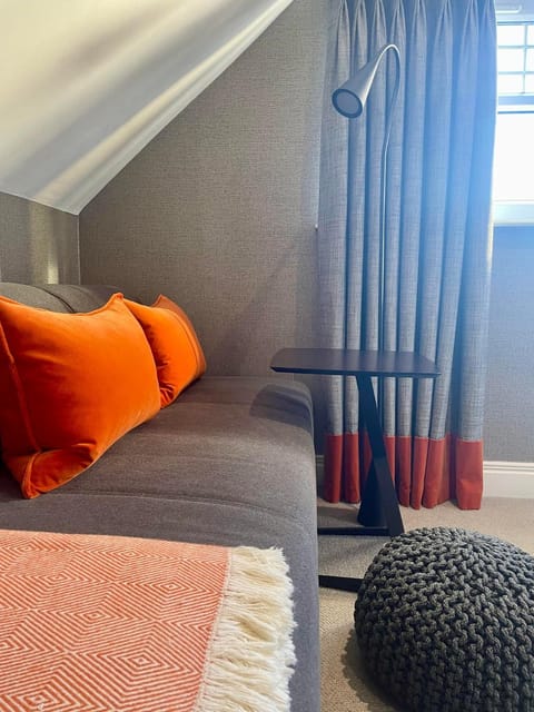 Seating area, Bedroom