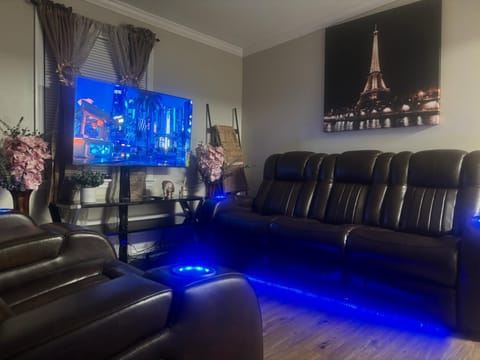 LED Lighting Reclining Sofas Cozy 3 Bedroom Home House in Jacksonville