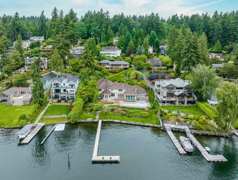 Property building, Natural landscape, Bird's eye view, Lake view