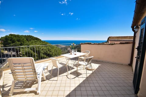 Balcony/Terrace, Balcony/Terrace, Sea view