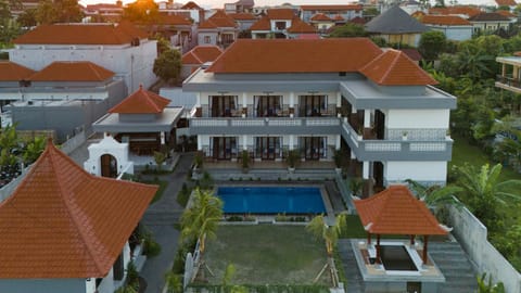 Lebak Agung Guest House Bed and Breakfast in North Kuta