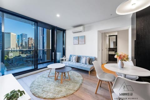 View (from property/room), Balcony/Terrace, Living room, Seating area, Dining area, air conditioner