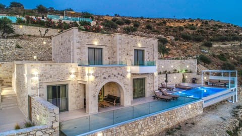 Nafsika Xenia - Odysseus Villa in Crete