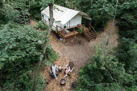 Stunning Tented Cabin with Fire Pit in Des Moines, Iowa Cabin in Ankeny
