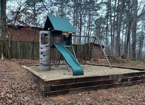 Wonderful Cabin Perfect for Family Getaways in Broken Bow, Oklahoma Cabin in Oklahoma