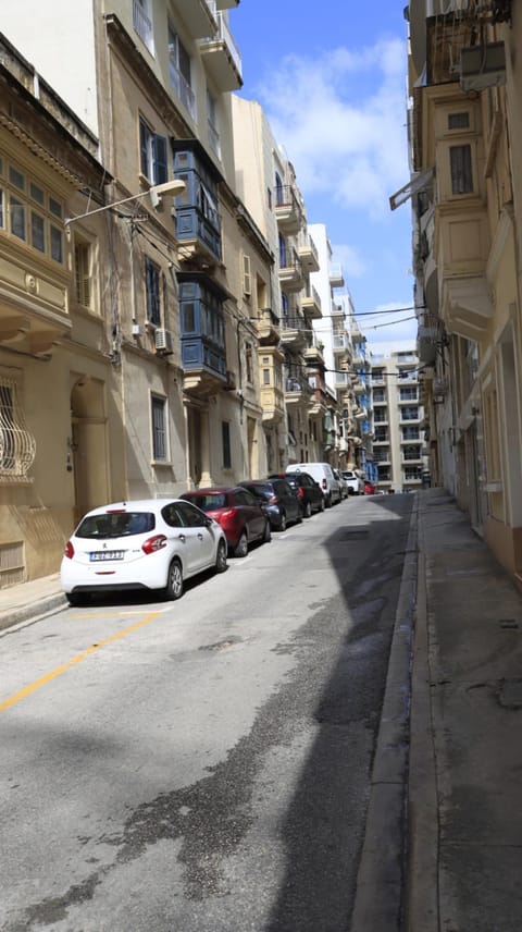 Property building, Street view