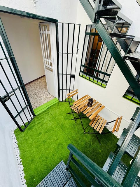 Patio, Spring, Garden, Garden, View (from property/room), Balcony/Terrace, Garden view