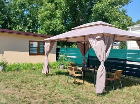 Domek letniskowy ,,Jolczyn'' Nature lodge in Leba