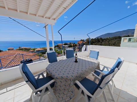 Patio, Balcony/Terrace, Seating area, Sea view