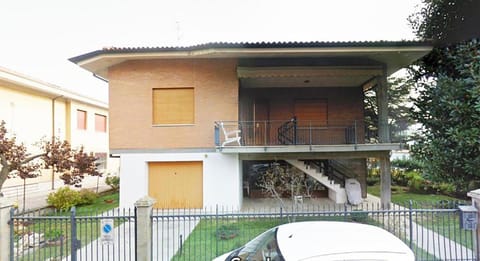 Property building, View (from property/room), Balcony/Terrace