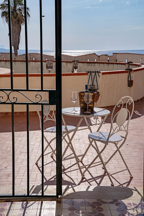 Day, View (from property/room), Balcony/Terrace, Sea view
