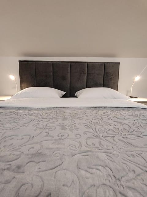 Rooms DM - Una Bed and Breakfast in Vojvodina