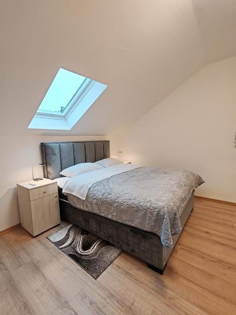 Rooms DM - Una Bed and Breakfast in Vojvodina