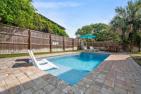 Sunshine Lane l Heated Pool l Walk to Beach House in Vilano Beach