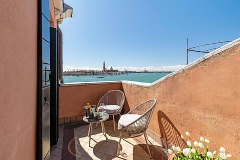 View (from property/room), Balcony/Terrace, Sea view