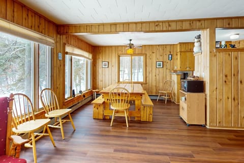 Timberlane Lodge- The Musky, Bluegill & Walleye House in Wisconsin