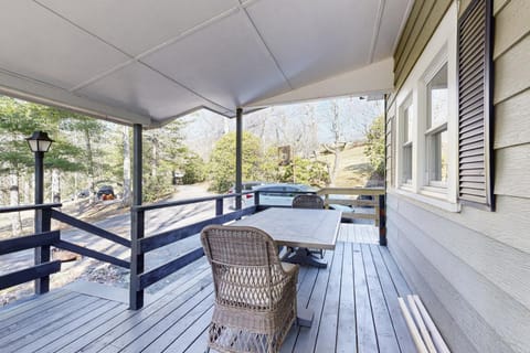 Huckleberry Hill House in Lake Junaluska