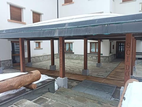 Property building, Day