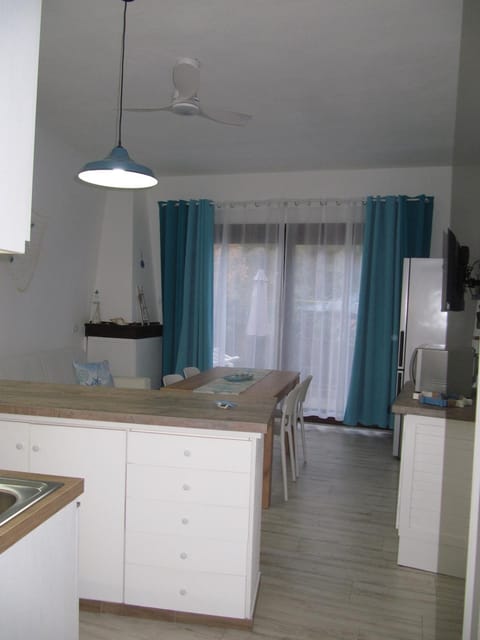 Living room, Photo of the whole room