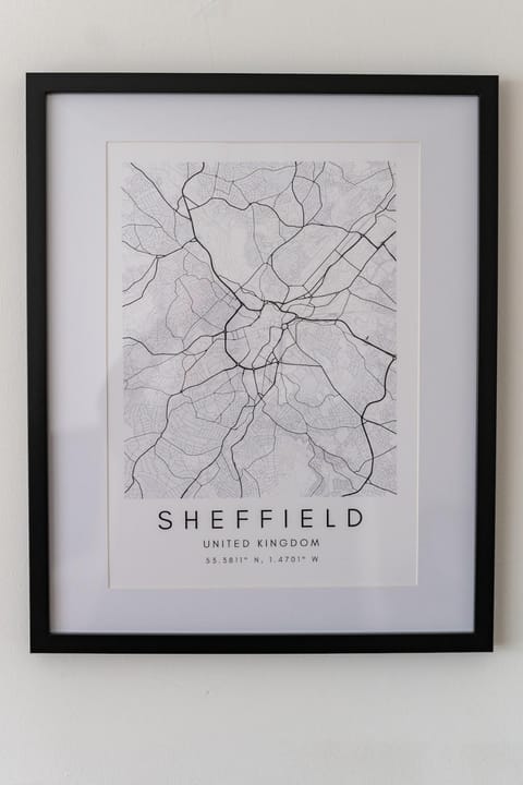 4 Bed Sheffield House with Parking leisure or contractor House in Sheffield