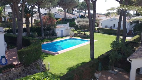 Garden, Pool view, Swimming pool