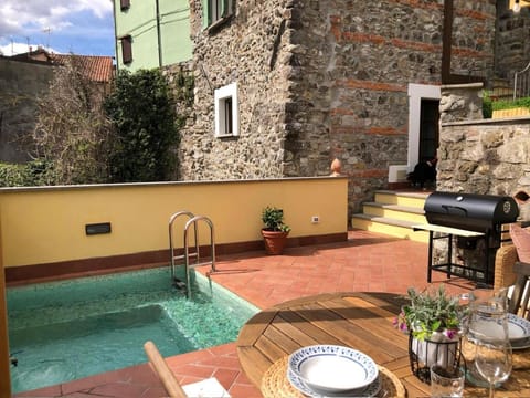 Balcony/Terrace, Swimming pool