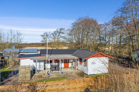 Property building, Natural landscape, Garden