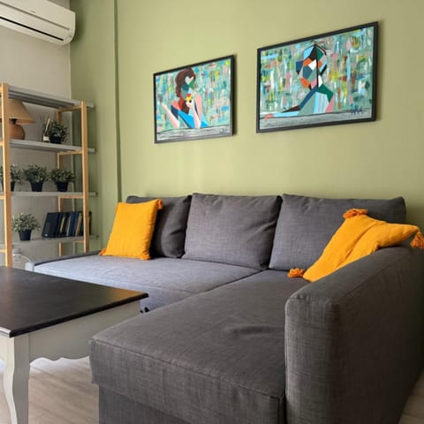 TV and multimedia, Living room, air conditioner