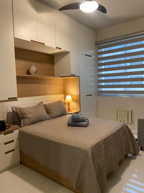 Bed, Bedroom, locker, locker, safe, wardrobe, air conditioner, air conditioner