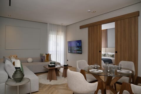 Living room, Dining area