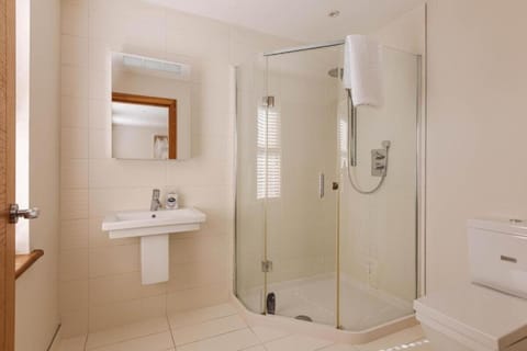 Tobela House, Sleeps 10, Ultra Luxury House in Northern Ireland