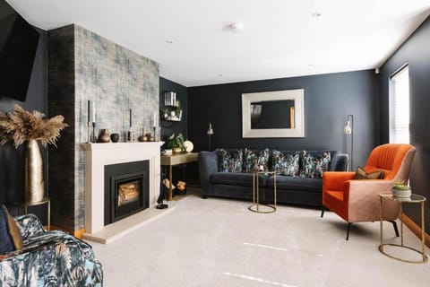 Tobela House, Sleeps 10, Ultra Luxury House in Northern Ireland