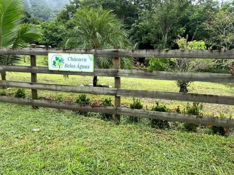 Chácara Belas Águas House in Cachoeiras de Macacu