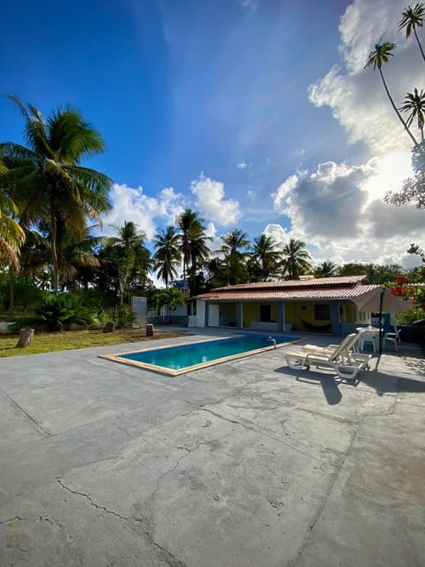 Day, Natural landscape, Swimming pool