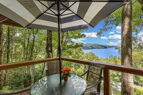 Moms Place Cozy Lake Glenville Cabin Cabin in Lake Glenville