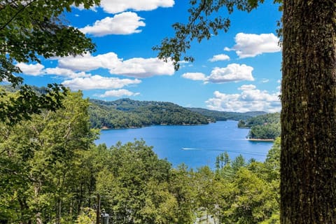 Moms Place Cozy Lake Glenville Cabin Cabin in Lake Glenville