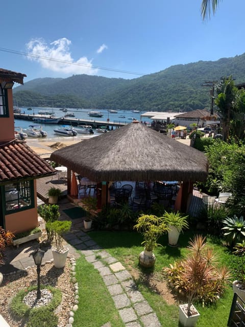 Restaurant/places to eat, Garden view, Sea view, Continental breakfast