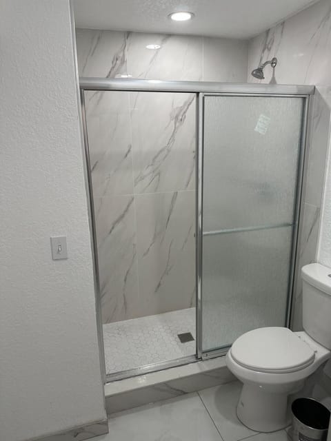 Luxury Entertainment home Hard rock stadium Villa in Miami Gardens