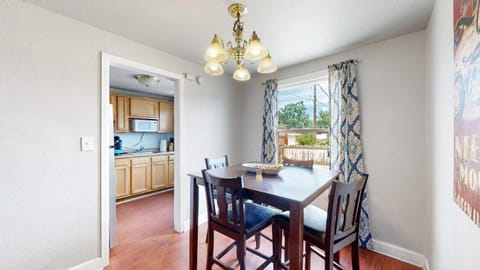 Cool Stay Near Rapids Stadium Ideal for Sports Fans Apartment in Commerce City