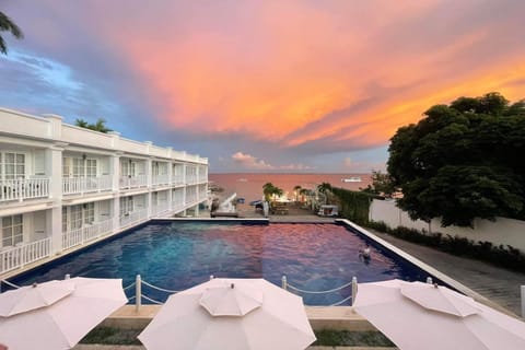 Swimming pool, Sunset