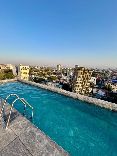 City view, Pool view, Swimming pool