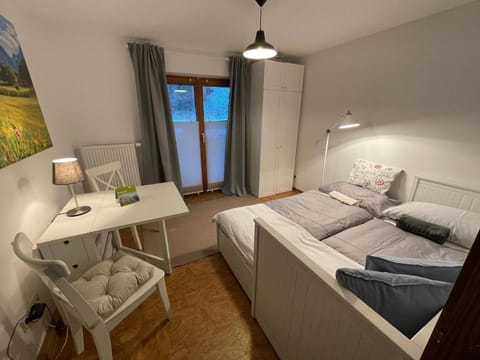 Bed, Living room, Photo of the whole room, Dining area, Bedroom